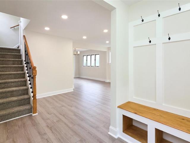 House for sale in Teaneck, New Jersey