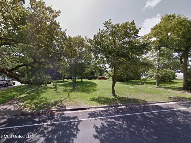 Land for sale in Pascagoula, Mississippi
