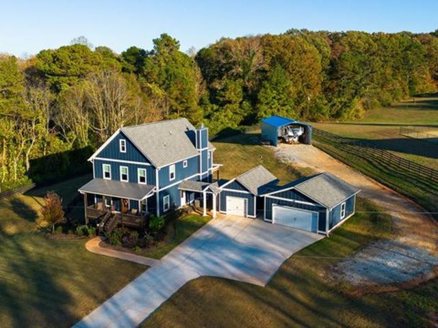 House for sale in Commerce, Georgia