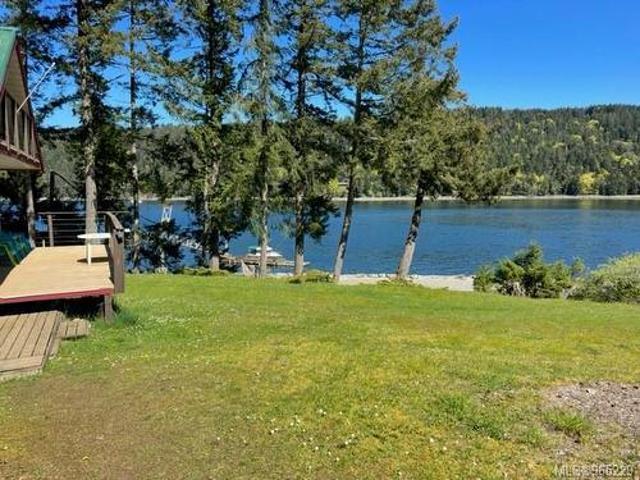House for sale in Gabriola