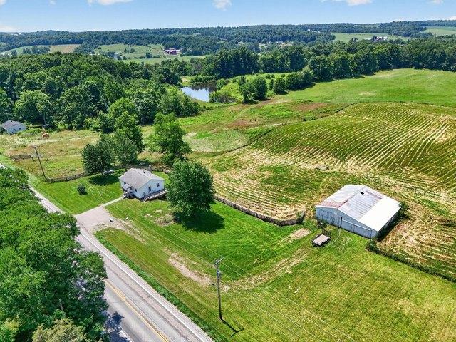 House for sale in Fredericktown, Ohio