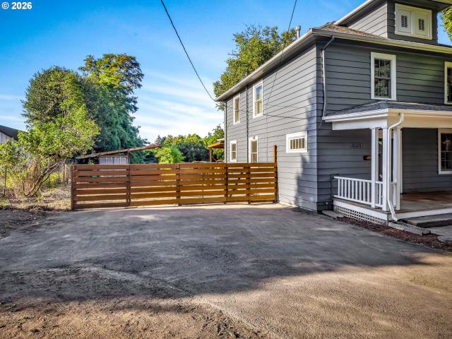 House for sale in Oregonia