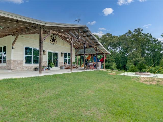 House for sale in Palestine, Texas