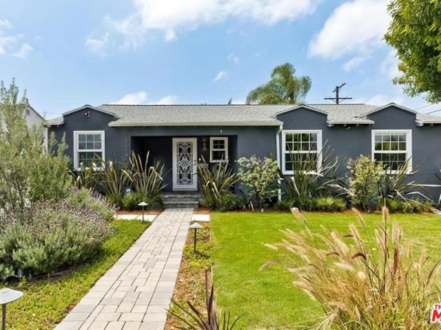 House for sale in Canoga Park, California