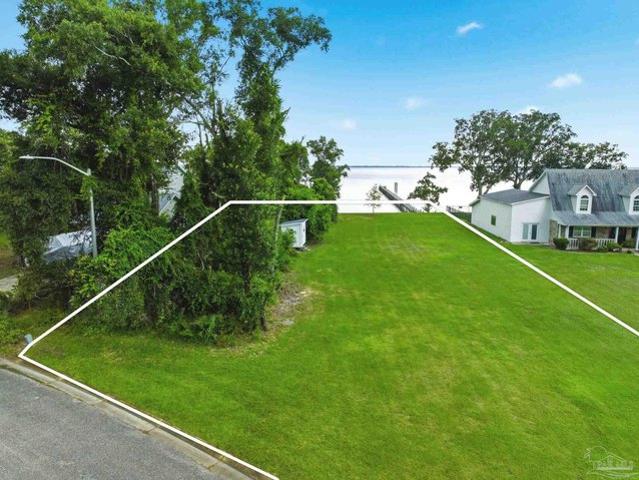Land for sale in Pensacola, Florida