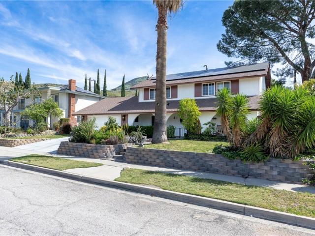 House for sale in Highland, San Bernardino County