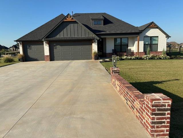 House for sale in Collinsville, Tulsa County