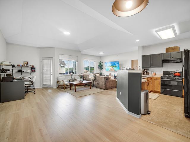 Townhouse for sale in Fox Lake, Illinois