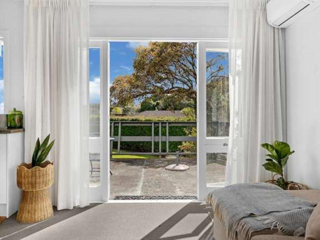House for sale in Buckland, Franklin