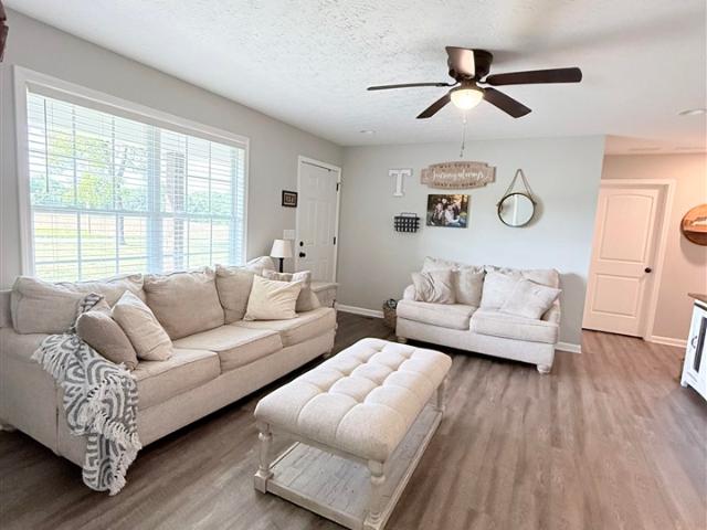 House for sale in Adolphus, Kentucky