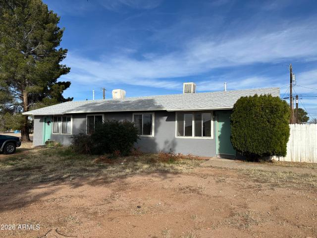 House for sale in Cochise, Arizona