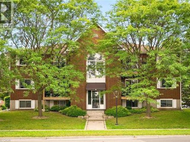 Condo for sale in Kitchener, Ontario