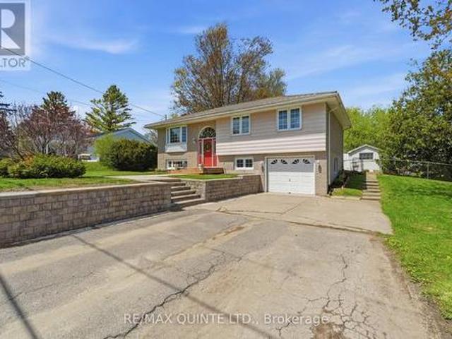 House for sale in Quinte West, Ontario