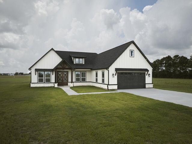 House for sale in Angleton, Texas