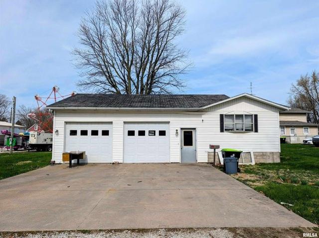 House for sale in Bushnell, Illinois