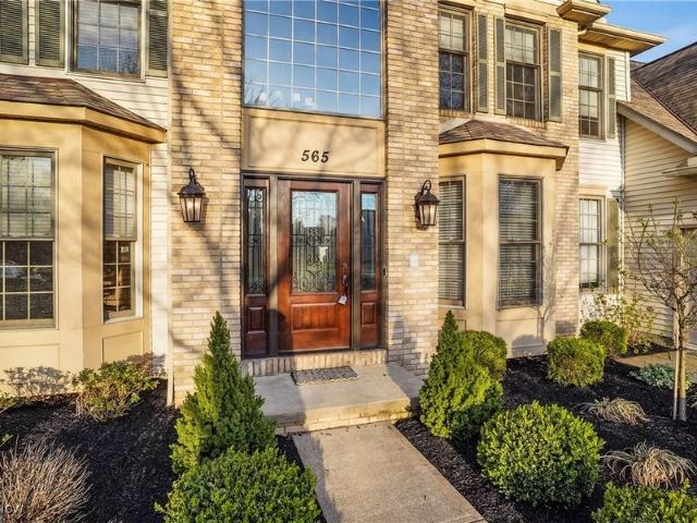 House for sale in Avon Lake