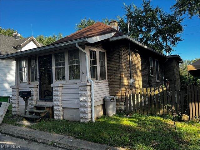House for sale in New Portage, Barberton