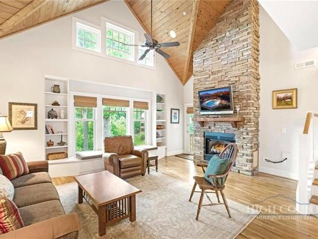 Condo for sale in Watauga, North Carolina