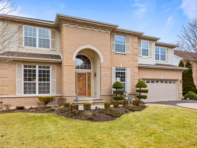 Property for sale in Gurnee, Illinois