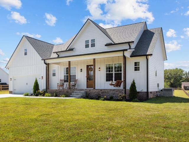 House for sale in Dickson, Tennessee