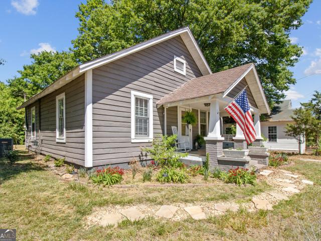 House for sale in Commerce, Georgia