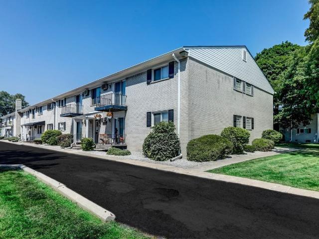 Apartment for rent in Dearborn Heights, Michigan