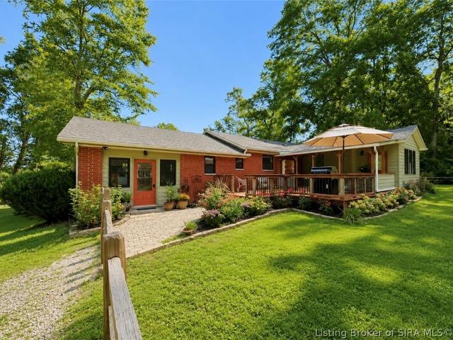 House for sale in Pekin, Indiana