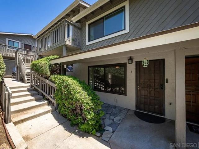 Condo for sale in La Mesa, California