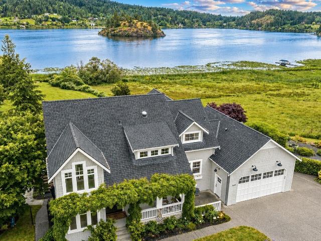 House for sale in Anacortes, Washington