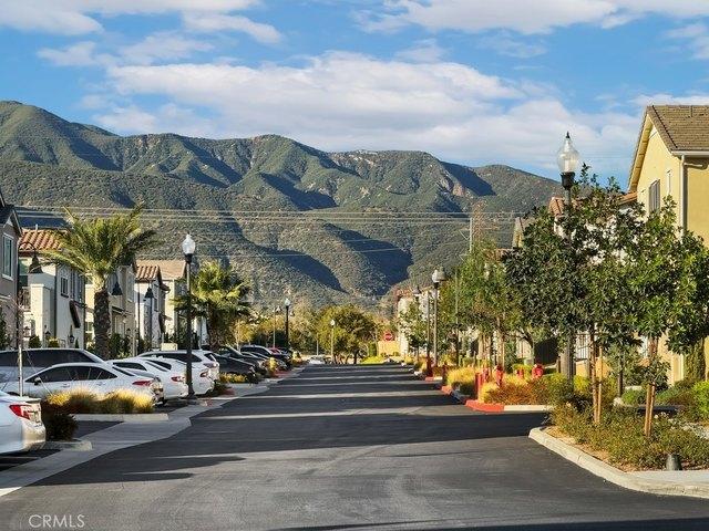 Condo for sale in Fontana, San Bernardino County