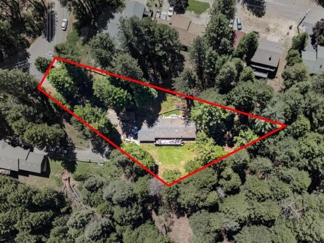 House for sale in Pollock Pines, California