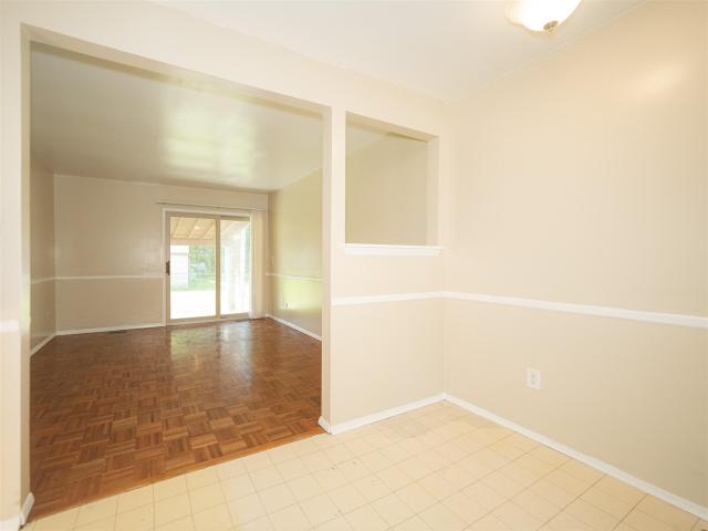 House for sale in Ford Lake Village, Ypsilanti Charter Township