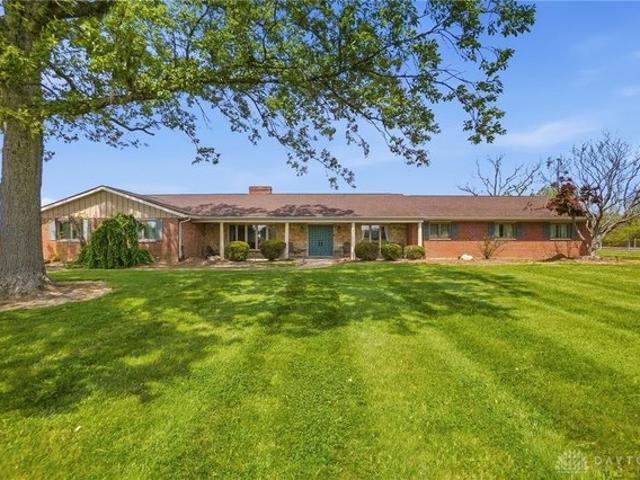 House for sale in Waynesville, Ohio