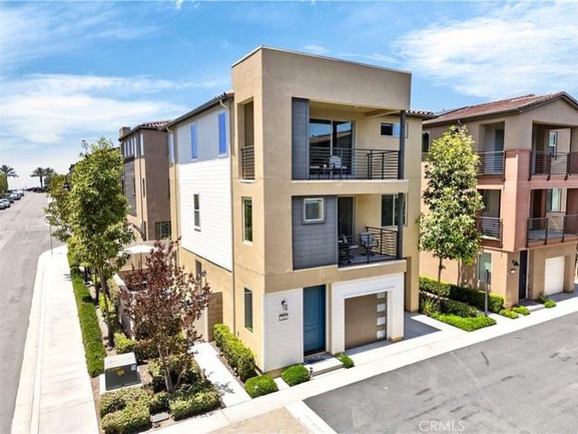 Condo for sale in Foothill Ranch, California