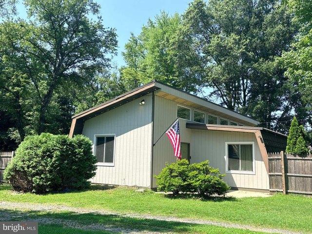 House for sale in Mount Laurel, New Jersey