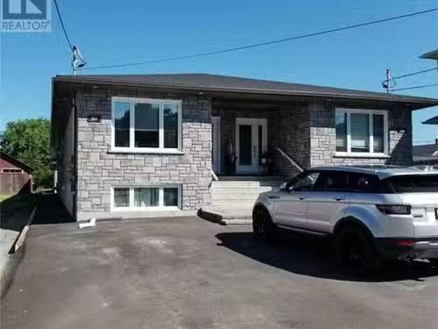 House for sale in Wanup, Ontario