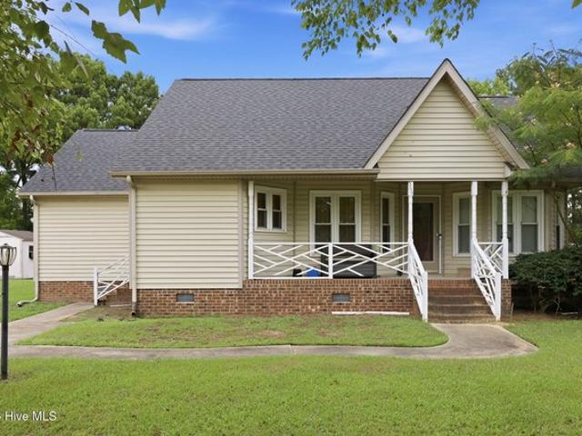 House for sale in Winterville, North Carolina