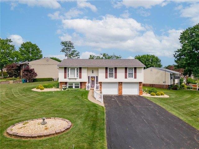 House for sale in Crescent, Pennsylvania