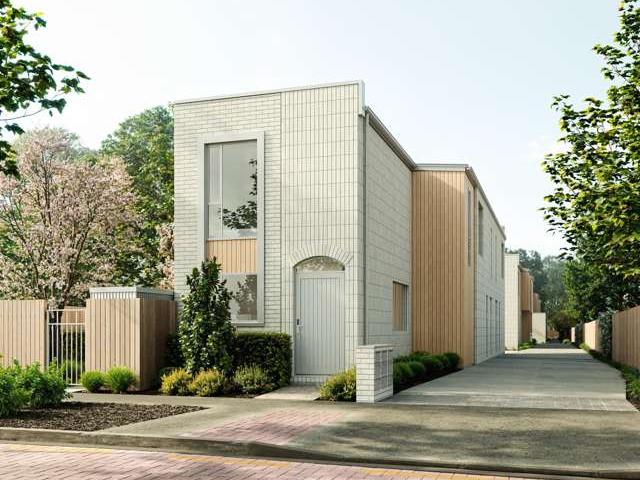 Townhouse for sale in Chaslands, Canterbury