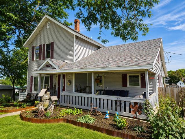 House for sale in Gratiot, Wisconsin