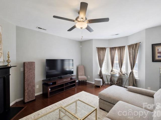 Townhouse for sale in Harrisburg, North Carolina