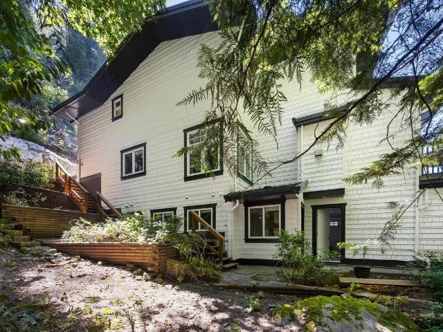 House for sale in West Vancouver, British Columbia