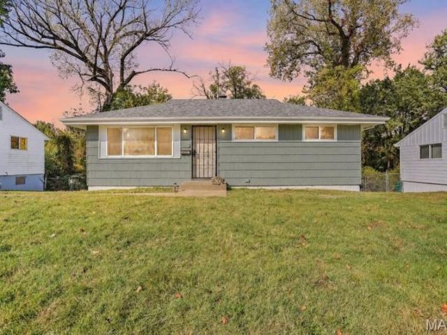 House for sale in Saint Louis