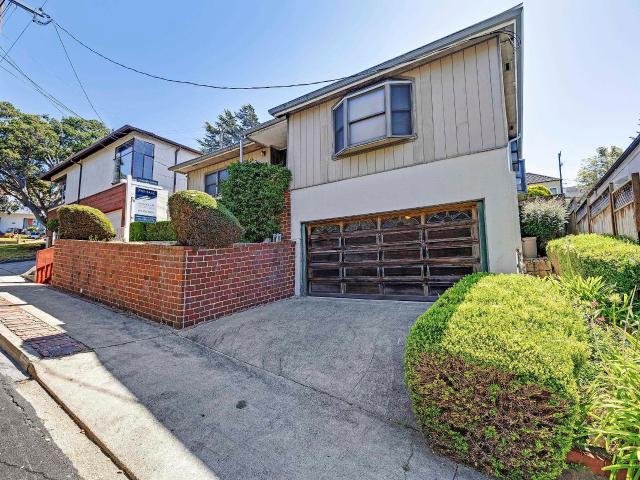 House for sale in El Cerrito, California