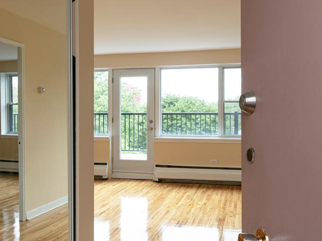 Apartment for rent in St. Leonard's, Quebec