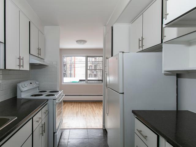 Apartment for rent in St. Leonard's, Quebec
