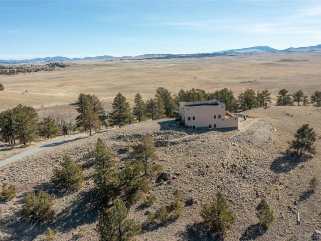 House for sale in Hartsel, Colorado