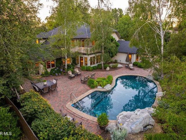 House for sale in Agoura Hills, California
