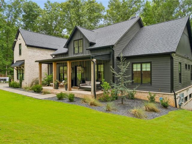 House for sale in Suwanee, Georgia