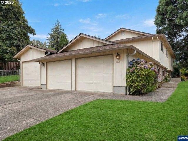 House for sale in Milwaukie, Clackamas County